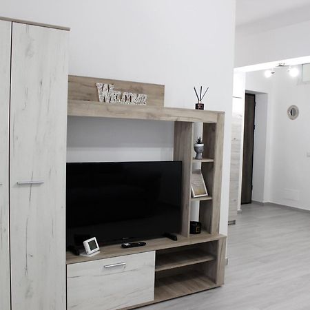 Cozy Apartments In Centre Of Suceava Near Kaufland And University Zewnętrze zdjęcie